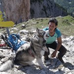 Birgit und Mara am Weg zum Gipfel